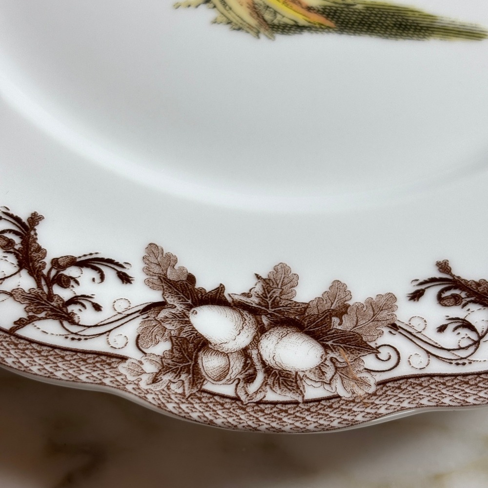 Williams Sonoma 9" Turkey Salad Plates Set of 4 White Brown Acorn Trim Porcelain - Picture 6 of 9